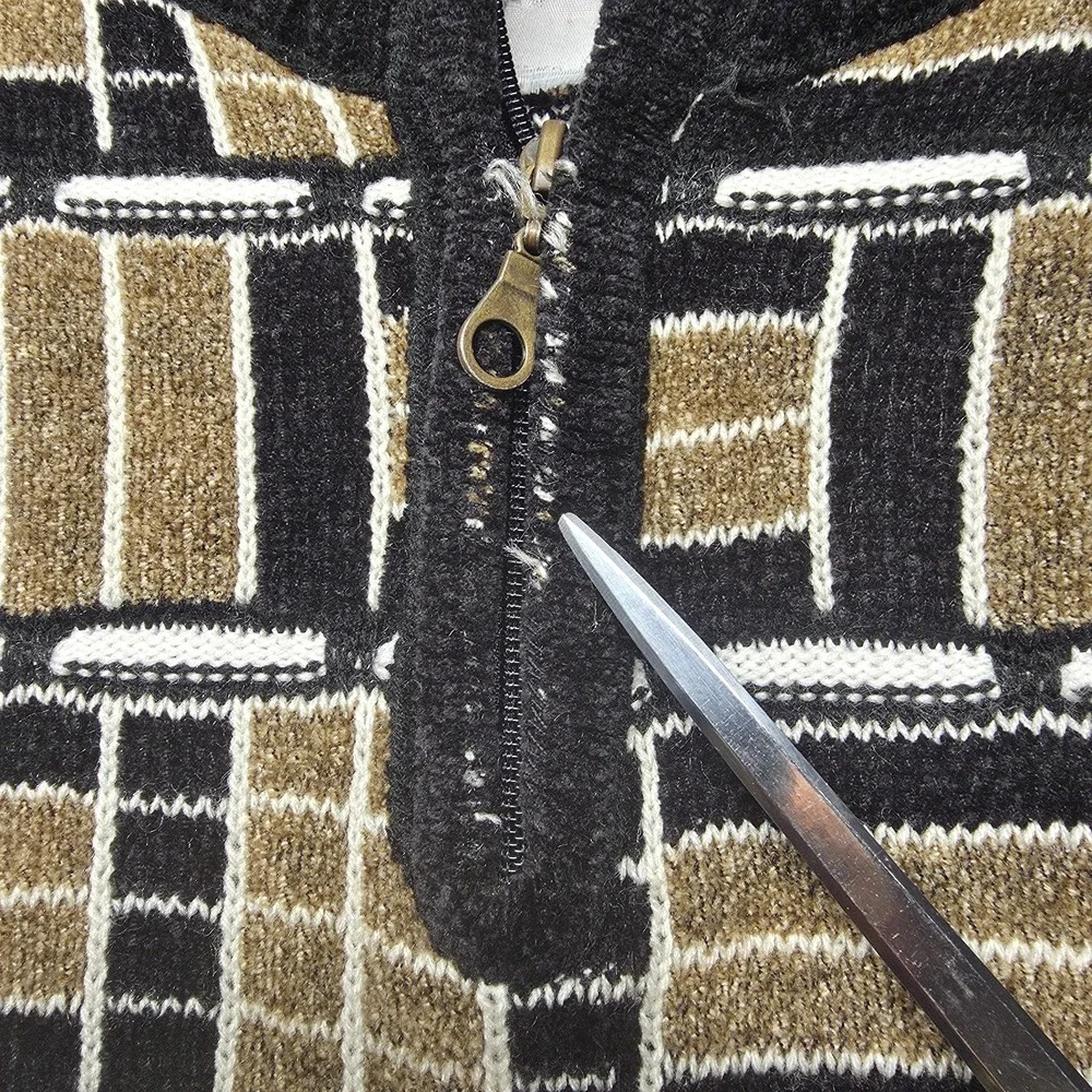 Vintage Geometric 1/4 Zip Sweater Men's M Thick Knit‎ Black Tan 90s Style